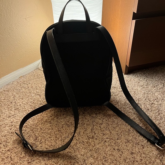 Kate spade ♠️ back pack - Picture 2 of 8